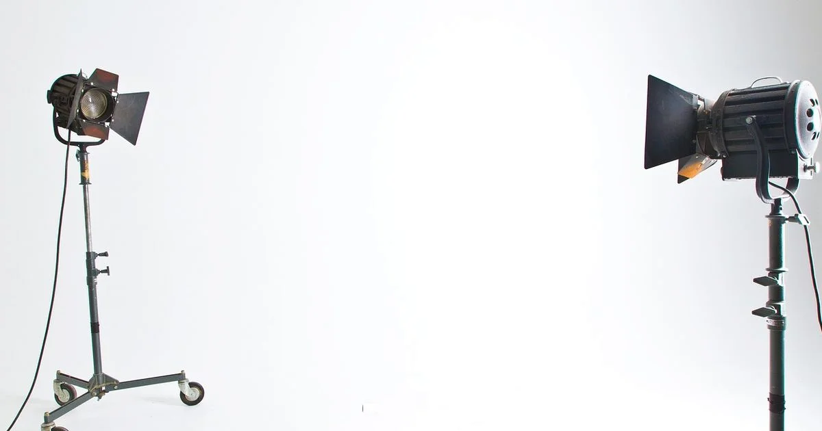 Best AI Headshots - Genset Cost